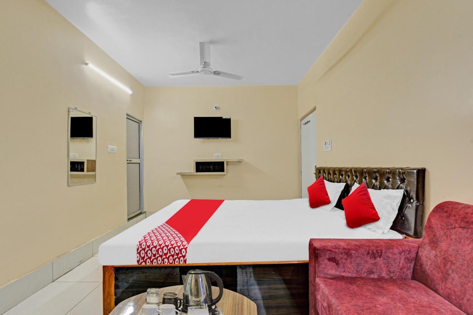 Hotel O Sri Jagarnath Banquet & Hotel Ranchi Exteriör bild